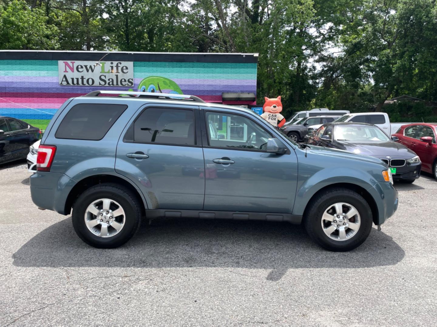 2012 BLUE FORD ESCAPE LIMITED (1FMCU9E77CK) with an 2.5L engine, Automatic transmission, located at 5103 Dorchester Rd., Charleston, SC, 29418-5607, (843) 767-1122, 36.245171, -115.228050 - Photo#7